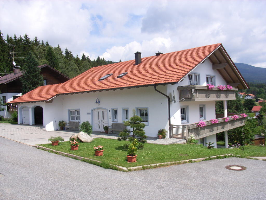Ferienhaus Wellisch ローベルク エクステリア 写真