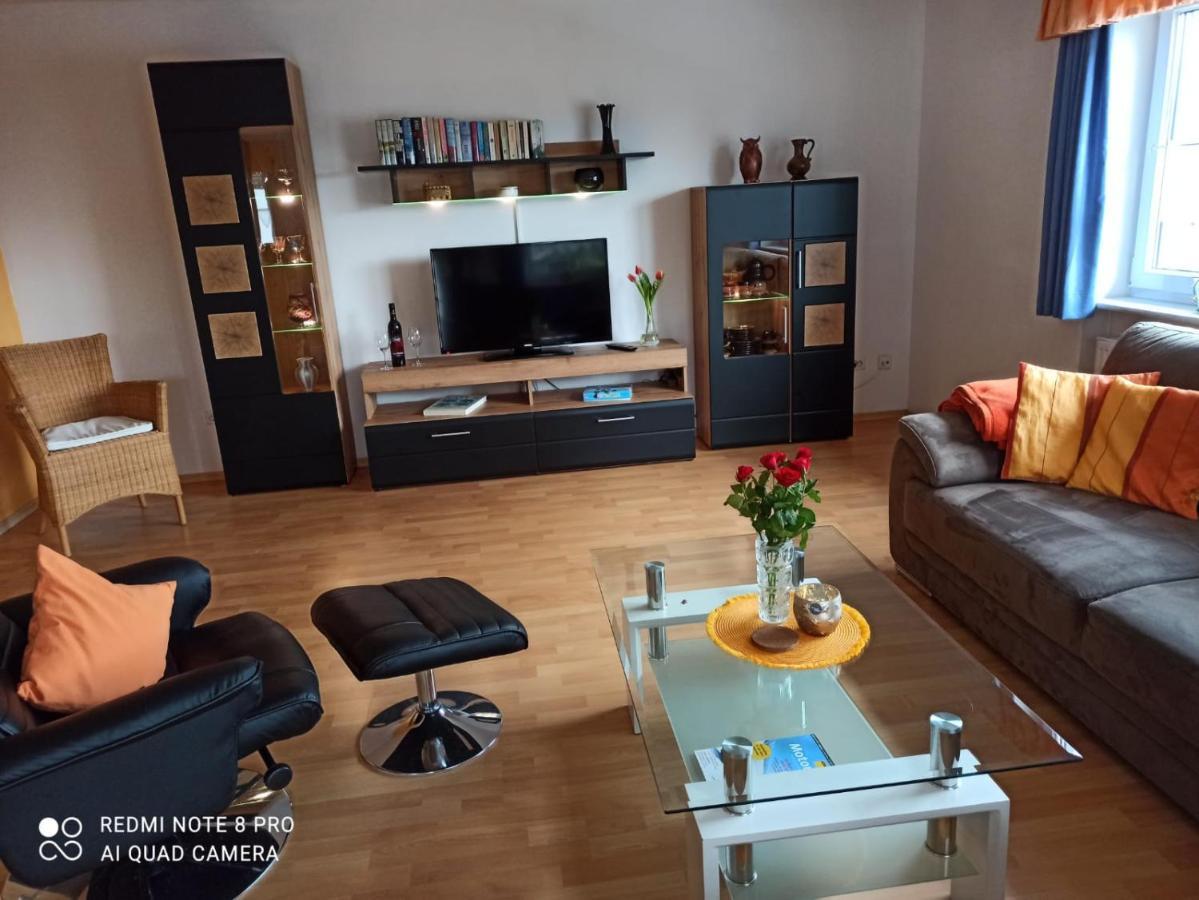 Ferienhaus Wellisch ローベルク エクステリア 写真